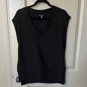 Athleta Women's Black Sleeveless V-Neck Top Vest. XS